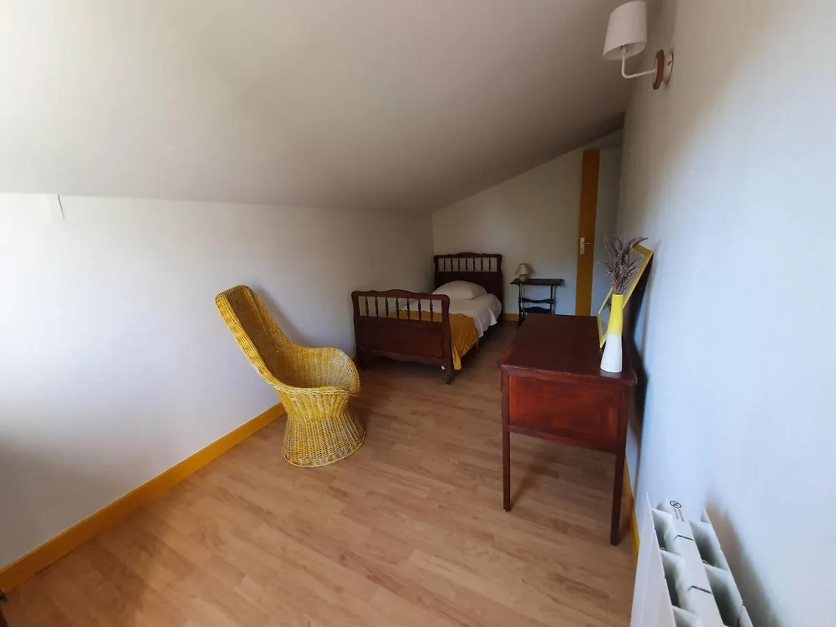Holiday home Domaine De Marlas - Gite De Charme Rieucros