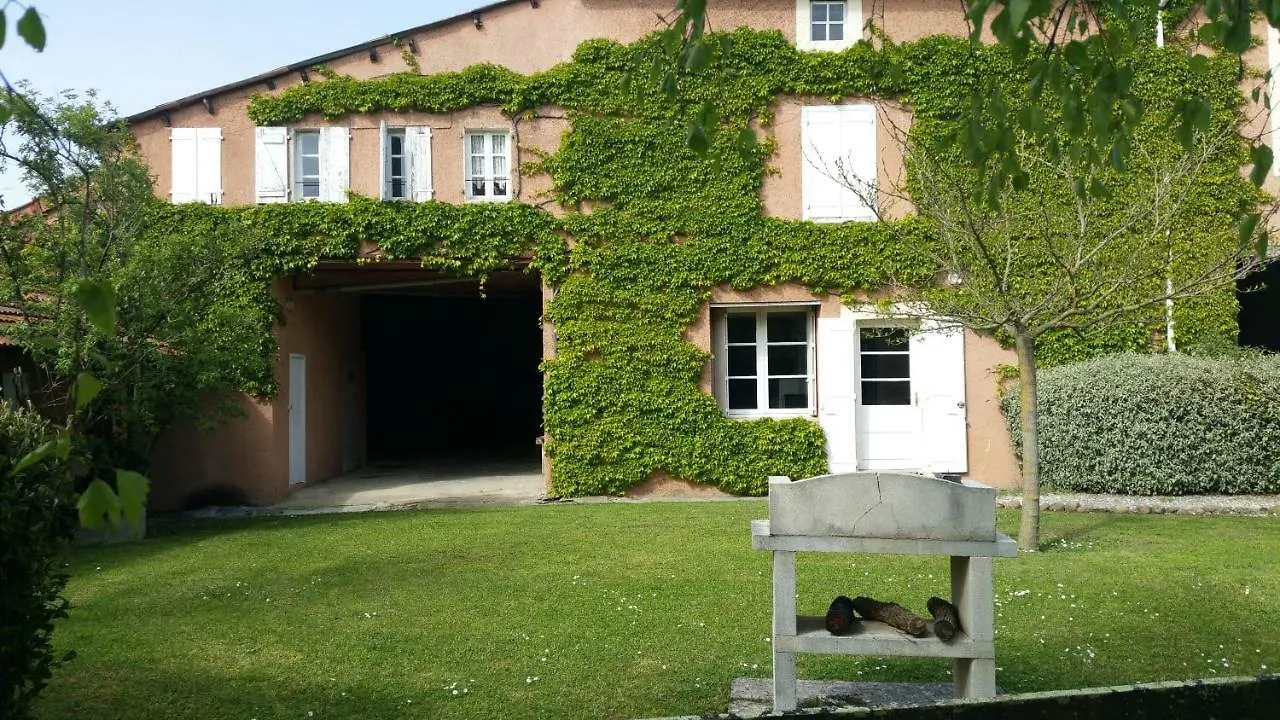 Domaine De Marlas - Gite De Charme Rieucros